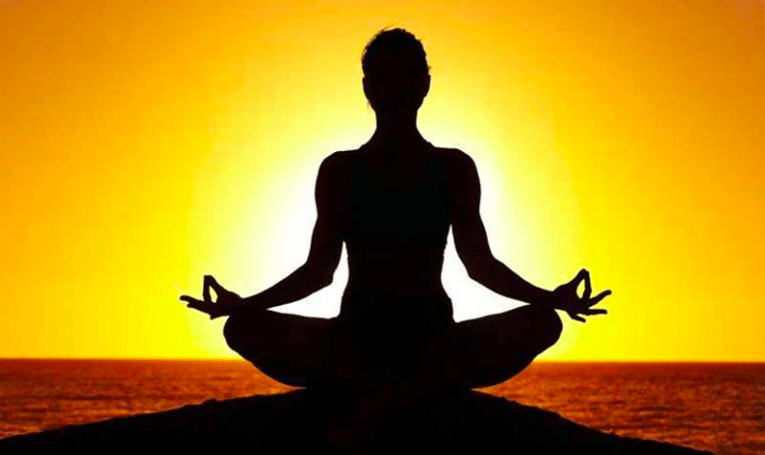 Best places for Yoga: इन पांच जगहों पर योग करने से शांति मिलेगी